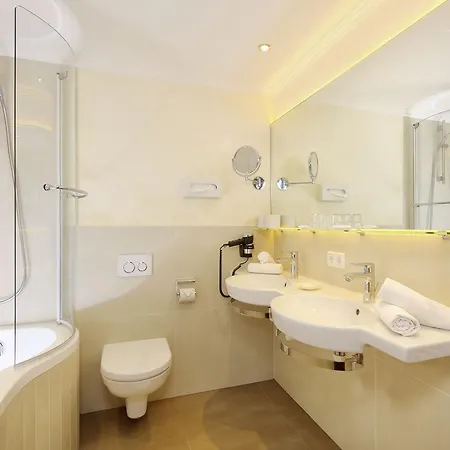 Garni Granat Hotel